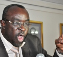 Moustapha Cissé Lô invite le Président Sall Macky "à surveiller de très près Wade"