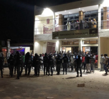 Sangalkam / Saccage du siège de l'APR : « Rien ne peut justifier ces actes dignes de bandits et d'irresponsables », Oumar Guèye