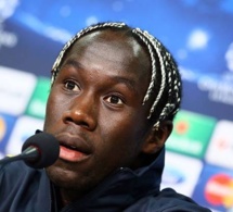 Le père de Bacary Sagna révèle: "Mon fils m'avait dit qu'il voulait jouer au sénégal mais..."