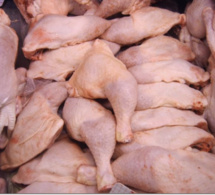 Mbour: 305 sacs de cuisses de poulet saisis