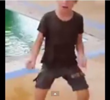 [VIDÉO] Un jeune garçon qui danse le « THIAKHHAGOUNE » (à mourir de rire)