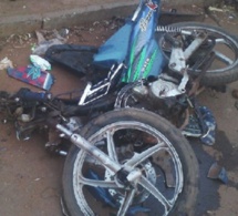 Kaolack : un conducteur de moto “jakarta” meurt dans un accident, le chauffeur prend la fuite