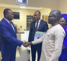 Poste: La passation de service entre Abdoulaye Bibi Baldé et Mohamadou Diaité, s’est bien passée