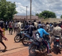 Mali: au moins 13 civils tués par des soldats et des hommes « blancs », démenti militaire