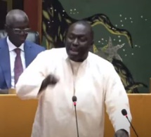 Haute tension hier à l’Assemblée nationale : Hué, Abdou Karim Fofana interrompt son discours, boude et quitte l’hémicycle