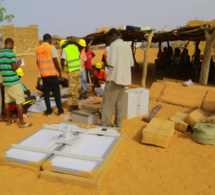 ELECTRIFICATION RURALE / VILLAGE VELINGARA FERLO / RANEROU PAR MARIEME FAYE SALL