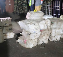 Trafic illicite : Le patrouilleur de haute mer "Kédougou" intercepte plus 800 kg de cocaïne