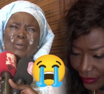 Émouvant la mère de Coumba Gawlo Seck fond en larme après le retour de sa fille sur la scène musical