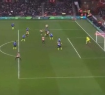 Iliman Ndiaye élimine Tottenham avec un but tout simplement somptueux (vidéo)
