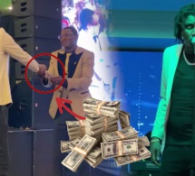 Incontrôlable Waly Seck surprend Thiamas en larmes avec des billets à la soirée FIMODART de Walf TV