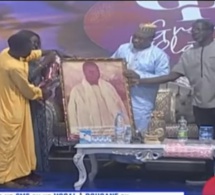 Bougane Gueye Pdt Gueum Sa Boop honoré par ses employés "Voici le sukarou koor des employés de SENTV"