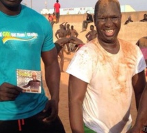Salam Diallo se lance dans la promotion de son album avec une caravane chez les lutteurs.