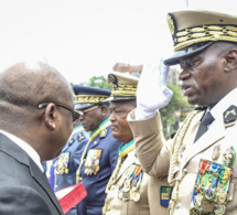 Putsch Au Gabon : La France Suspend Sa Coopération Militaire