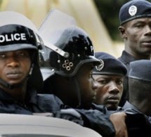 La vidéo qui choque le Web : Des policiers guinéens passent à tabac un gamin de 6 à 7 ans