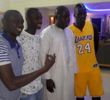 Le leader de la génération consciente Pape Diouf en visite de courtoisie chez les lions de la téranga.