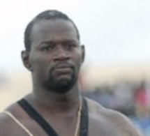 Abdou Diouf échappe à la prison