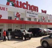 Vol à Auchan Saly : Le prévenu portait quatre chemises et quatre pantalons