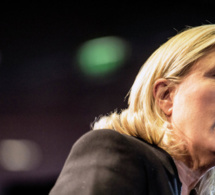 Les migrants " fuient la mort que nos dirigeants leur ont apportée ", selon Marine Le Pen