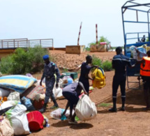 Matam : Victimes de la montée des eaux du fleuve Sénégal, des habitants de Falacouniou évacués vers Thiama Matam : Victimes de la montée des eaux du fleuve Sénégal, des habitants de Falacouniou évacués vers Thiama