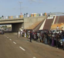 Patte-d’oie: Un corps sans vie découvert sous le Pont de l’émergence Patte-d’oie: Un corps sans vie découvert sous le Pont de l’émergence
