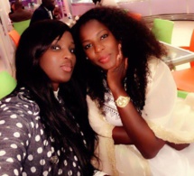 Lissa en toute complicité avec sa petite soeur madame Mbacké Sophia.