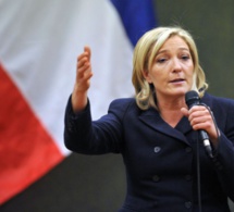 Marine Le Pen supprime tout : "Ce n'est pas du tout le rôle de la région que de payer des moustiquaires au détenus du Sénégal..."