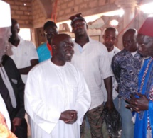 Dans la profonde banlieue, Idrissa Seck poursuit son opération de charme