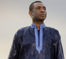 Youssou Ndour honore son engagement en rendant visite à la famille de Moussa Ngom