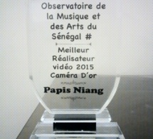 Papis NIANG Art BI Managemen  a été Honoré hier au Penc Mi par l'observatoire de la musique et des Arts du Sénégal ( OMART)