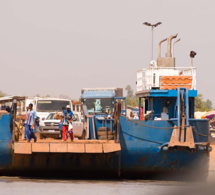 Grosse colère : Les transporteurs sénégalais bloquent la frontière avec la Gambie