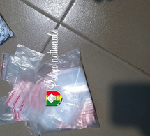 Lutte antidrogue : la Police arrête deux individus avec du Kush à Yeumbeul