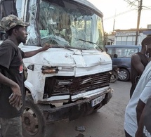 Drame à Castors : Un mort et plusieurs blessés dans un accident impliquant un car "Ndiaga Ndiaye" (Photos)