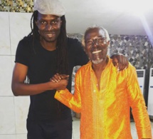 Le chanteur Alpha Blondy méconnaissable sur une photo en compagnie de Xuman