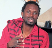 Entretien - Référendum, attentats de Côte d’Ivoire, politique nationale,...: Journal rappé avec Xuman Entretien - Référendum, attentats de Côte d’Ivoire, politique nationale,...: Journal rappé avec Xuman