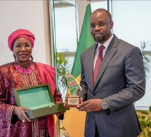 La CNDH décerne un prix d’honneur au Premier ministre Ousmane Sonko