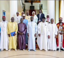 Photos / Audience au Palais : Le président de la République, Bassirou Diomaye Faye, a reçu le collectif des notables de la commune de Yenne, ce vendredi