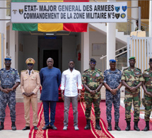 Photos : Le président de la République a effectué une visite à la Zone militaire N°5, marquant la deuxième étape de sa journée