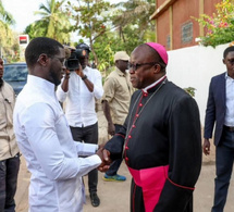 Veille de la fête de la Nativité : Le président de la République a effectué une visite de courtoisie à l’évêque de Ziguinchor, Jean-Baptiste Valter Manga