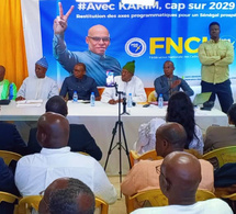 En images-Mobilisation exceptionnelle des cadres du PDS lors de l’Assemblée Générale sous la houlette du Président de de la Fédération Nationale des Cadres Libéraux Ousmane Feynaff GOUDIABY.