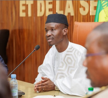 Réorganisation de l’espace public : Le Ministre de l’Intérieur réunit les autorités administratives de Dakar