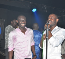 Pape Diouf au somet de son art continue d'inonver son repertoire avec des nouveautés au Baramundi. Regardez