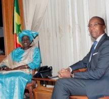 Mimi Touré sur les propos d'Abdoul Mbaye : "Je ne me rappelle pas que lui et le Chef de l'Etat aient gardé les vaches ensemble pour qu'il s'autorise ces propos déplacés"