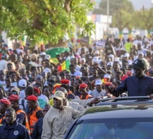 Fête du 4 avril : le chef de l’État salue la communion Armée-Nation et la mobilisation pour Dakar 2026