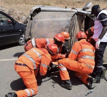 Axe Touba-Kaffrine : Une voiture s'encastre sous un camion immobilisé, le bilan est lourd