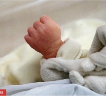 Diasss : Le bébé abandonné dans un seau succombe, sa mère lourdement condamnée