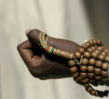 Forte présence du chapelet dans la société sénégalaise : Preuve d’une fervente foi ou de l’exhibitionnisme religieux ?