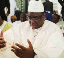 Incroyable, mais vrai! Le Président Macky Sall marche du Palais à la mosquée pour la prière du Vendredi