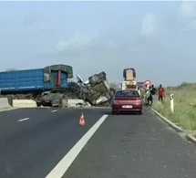 Autoroute à péage : Un véhicule du convoi de Sonko impliqué dans un accident