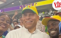 Match Senegal vs Pays Bas : Karim Wade avec les supporters sénégalais au Stade