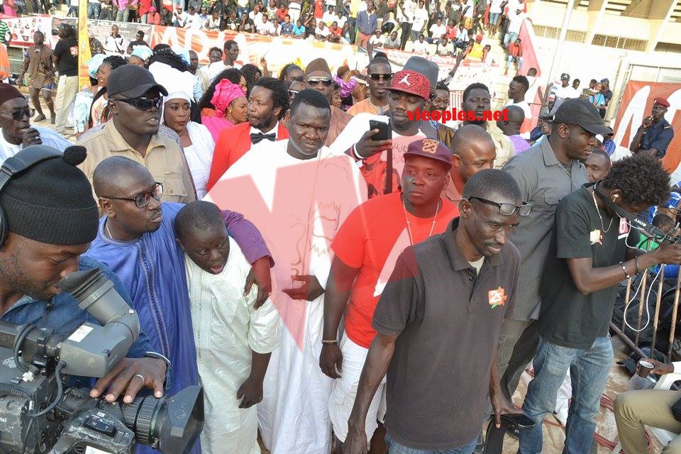 17806718_346905279038875_2067478535_n